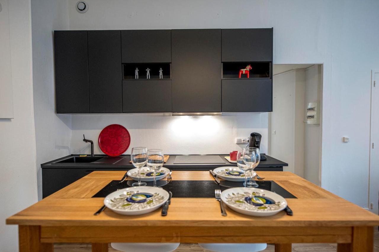 Coeur De Ville, Magnifique Appartement + Parking Pau Exterior foto